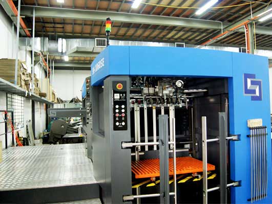 Automatic die-cutting and stripping machine SH-1060SE