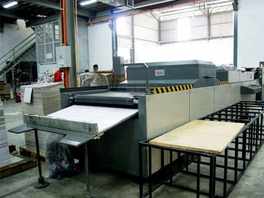 PVC blister sealing machine at the Smart Print & Packaging factory